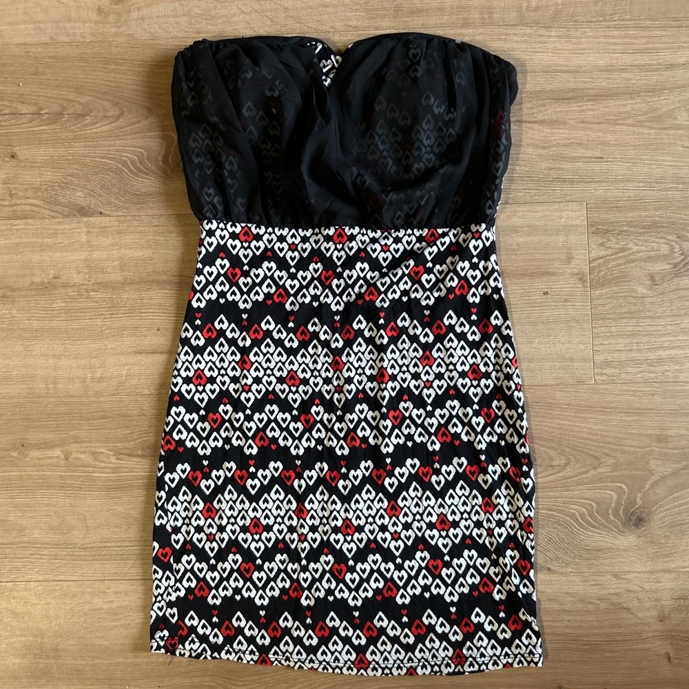 Carolina USA Strapless Heart Print Shirt Black Red White Sweetheart Large